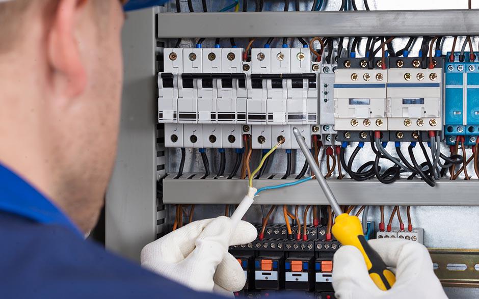 besoin d'un électricien Grisy-Suisnes