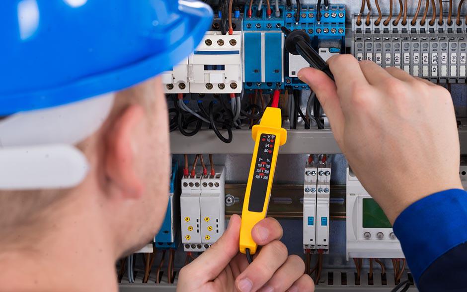 besoin d'un électricien Paris 7